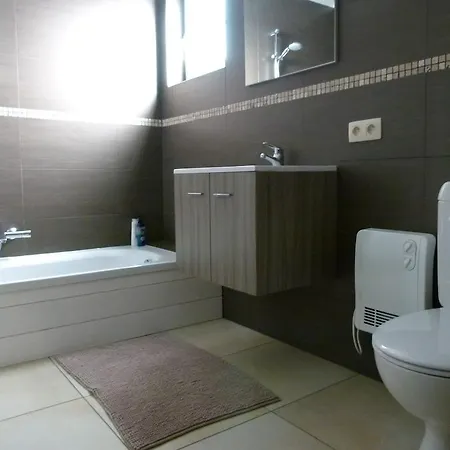 Holiday home Espace Bien Etre Et Spa *
